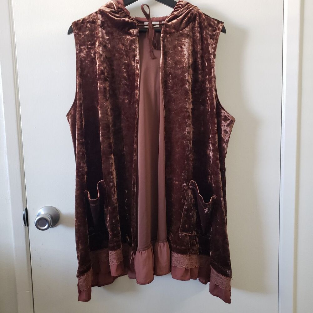LOGO by Lori Goldstein Brown Crushed Velvet Hooded Vest 1X Lace Ruffle Trim